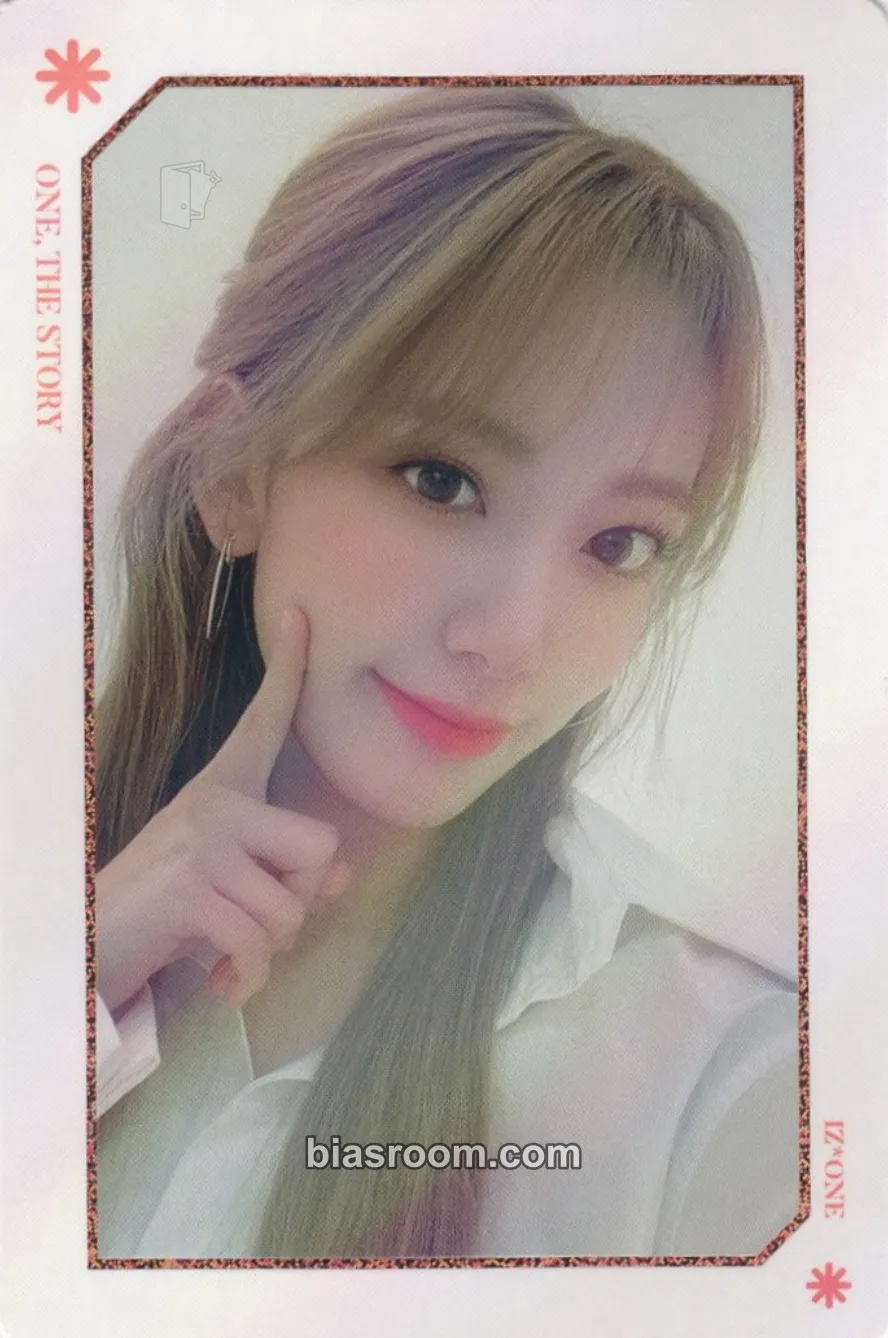 Sakura ONE, THE STORY Photocard - IZ*ONE - IZ*ONE K-pop photocard