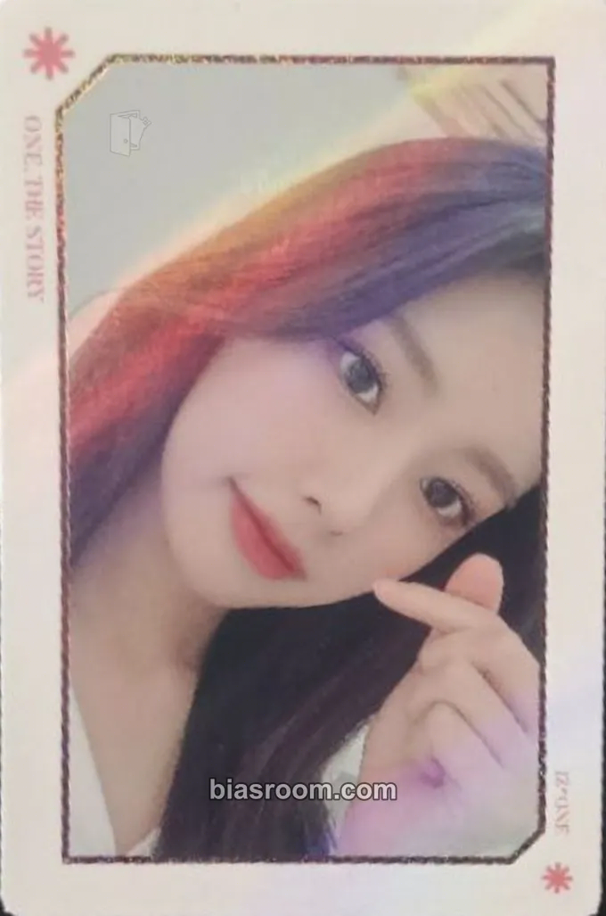 Hyewon ONE, THE STORY Photocard - IZ*ONE - IZ*ONE K-pop photocard