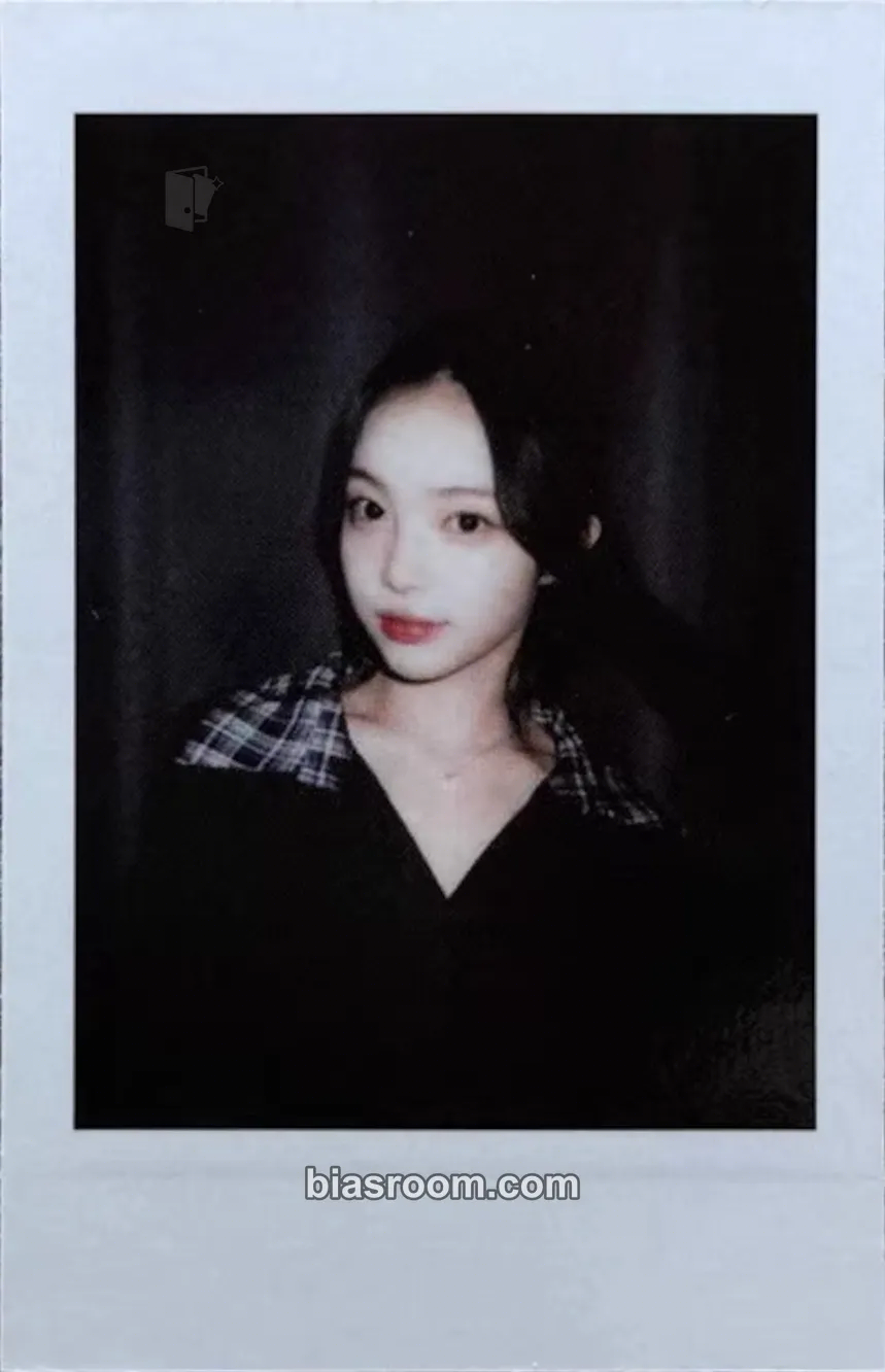 Ian The Chase Photocard - Hearts2Hearts - Hearts2Hearts K-pop photocard