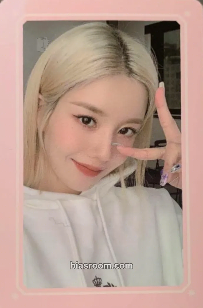 Kwon Eunbi ONE, THE STORY Photocard - IZ*ONE - IZ*ONE K-pop photocard