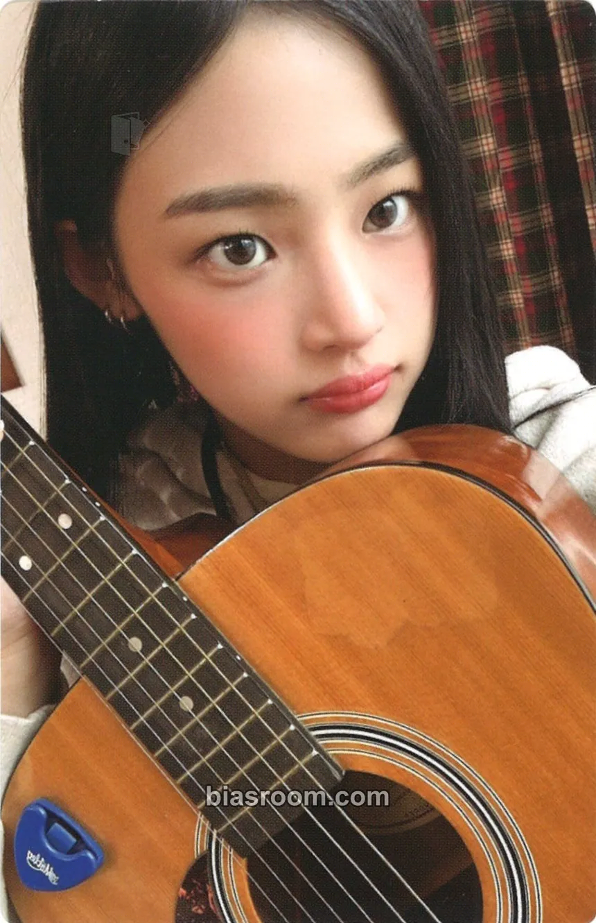 Minji Bunnies Camp - The First Fanmeeting Photocard - NewJeans - NewJeans K-pop photocard