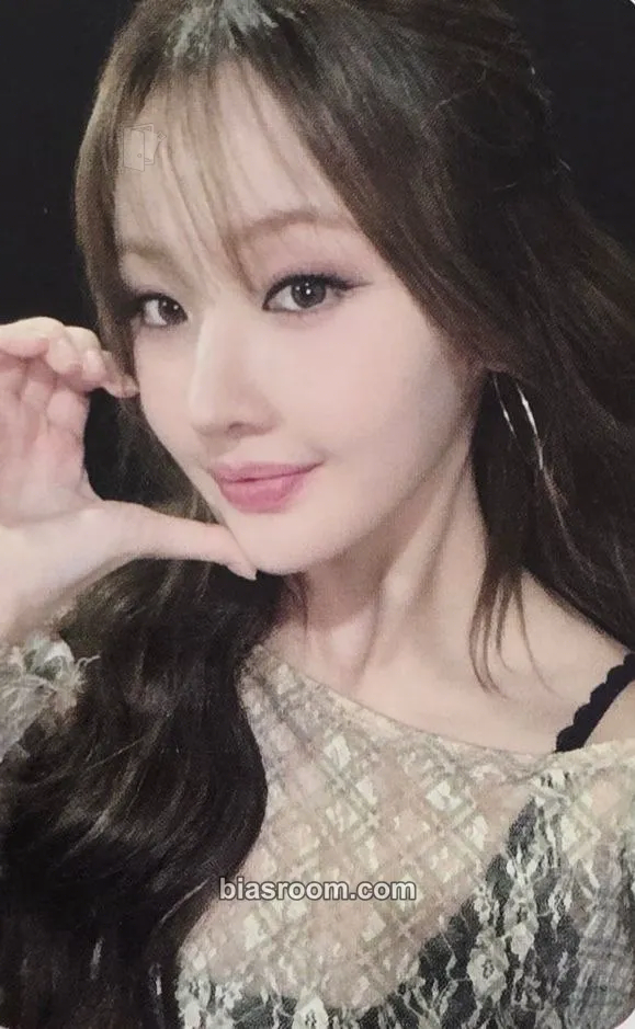 Belle 224 Photocard - KISS OF LIFE - KISS OF LIFE K-pop photocard