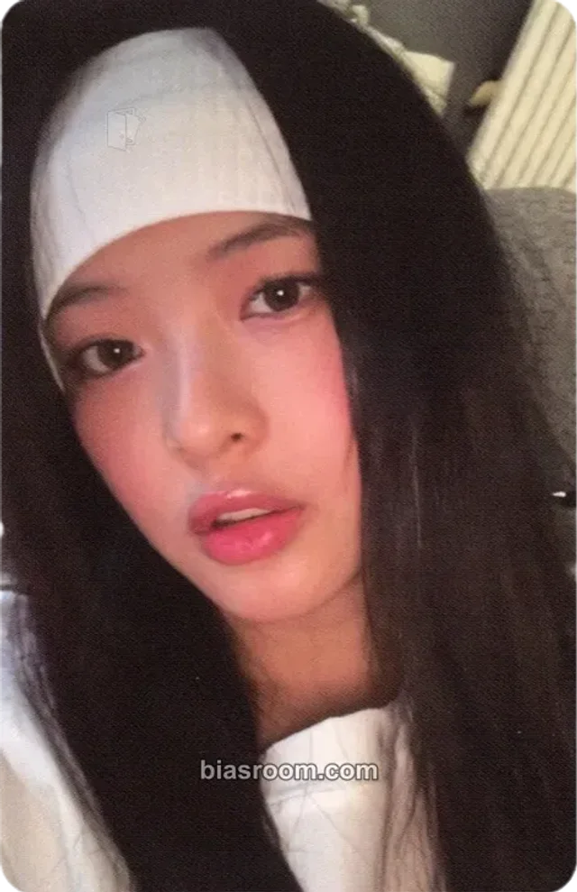 NewJeans - Hanni - Bunnies Camp Tokyo Dome - The Second Fanmeeting Event fanmeet membership gift