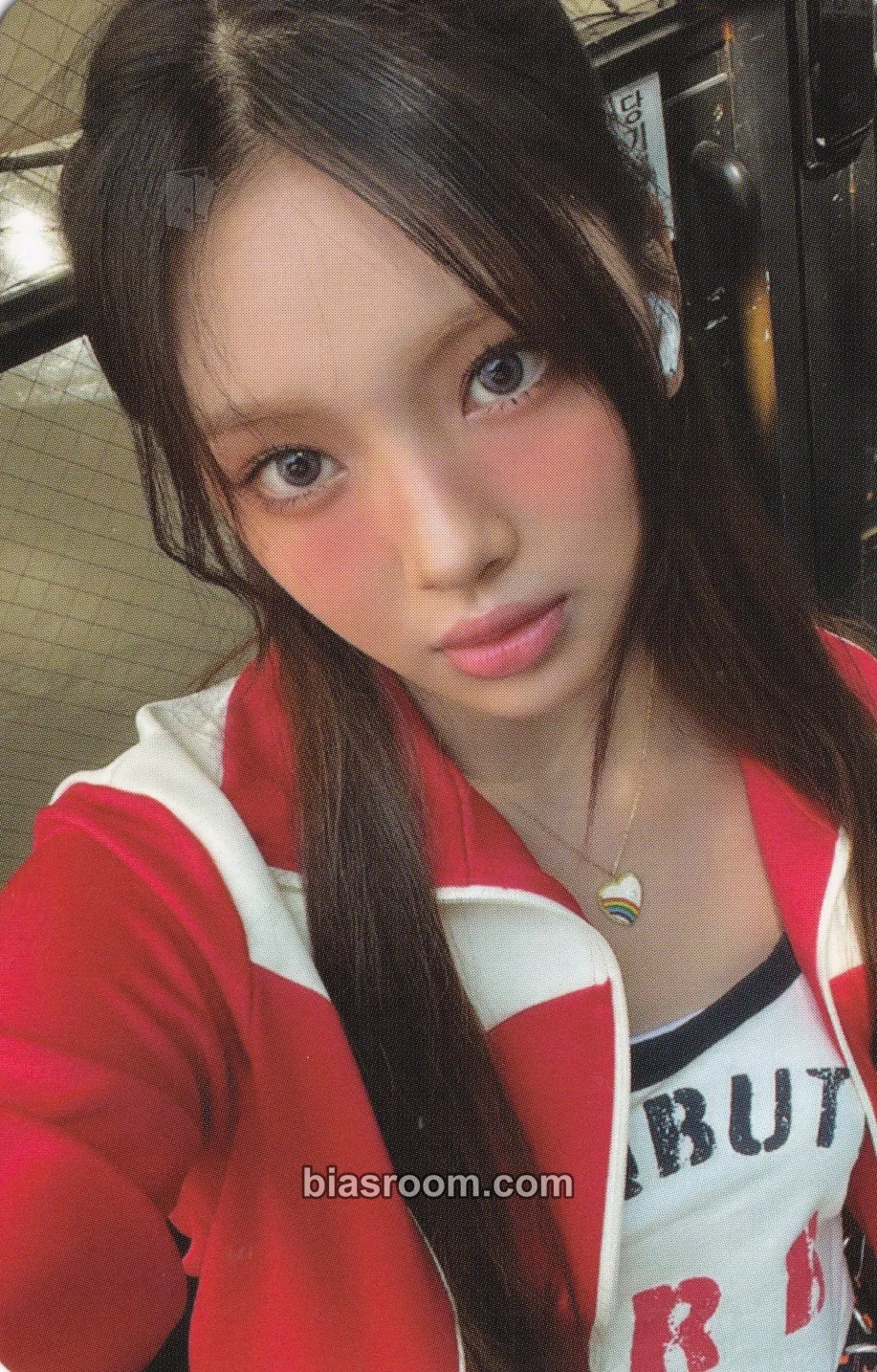 Hyein 24/7 With NewJeans (2024 Season's Greetings) Photocard - NewJeans - NewJeans K-pop photocard