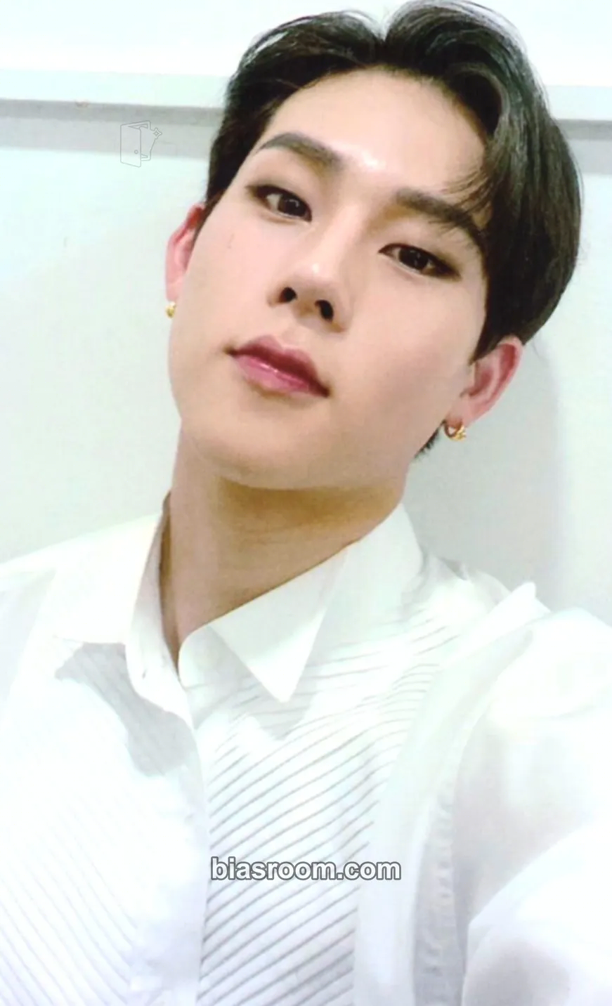 Joohoney One of a Kind Photocard - MONSTA X - MONSTA X K-pop photocard