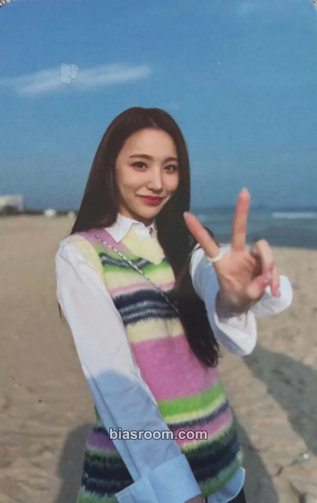 PRIMROSE - Yeum - Red Moon Album album photocard