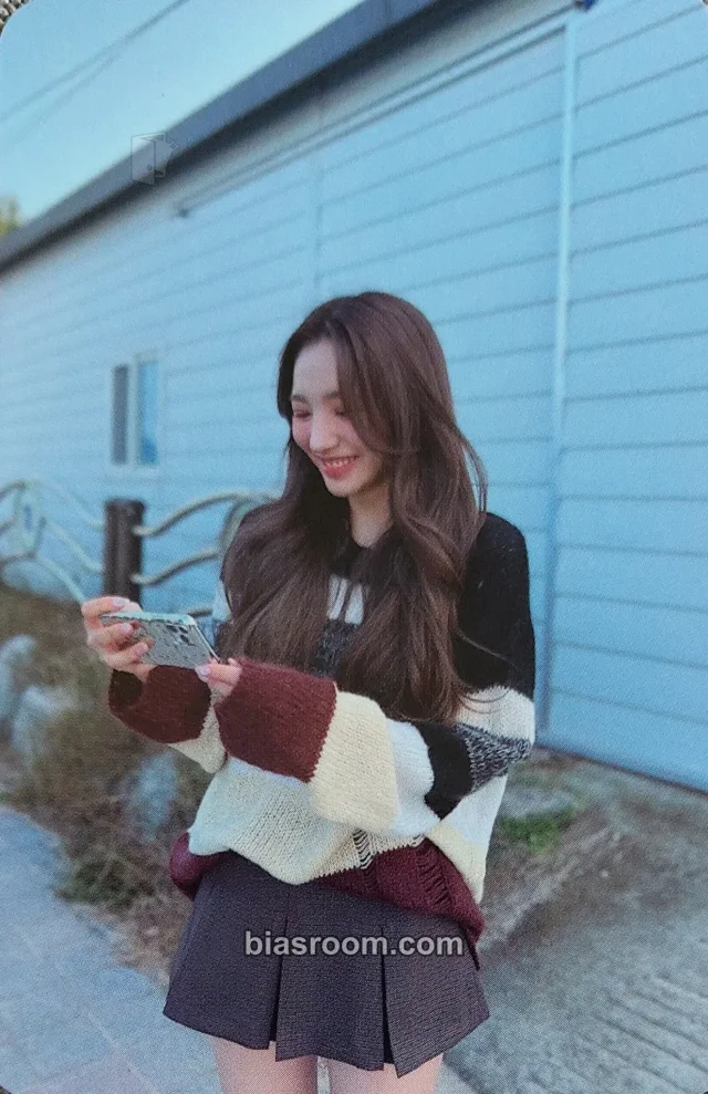 PRIMROSE - Yeum - Red Moon Album album photocard
