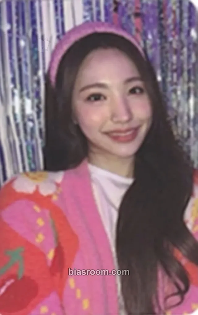 PRIMROSE - Yeum - Red Moon Album album photocard