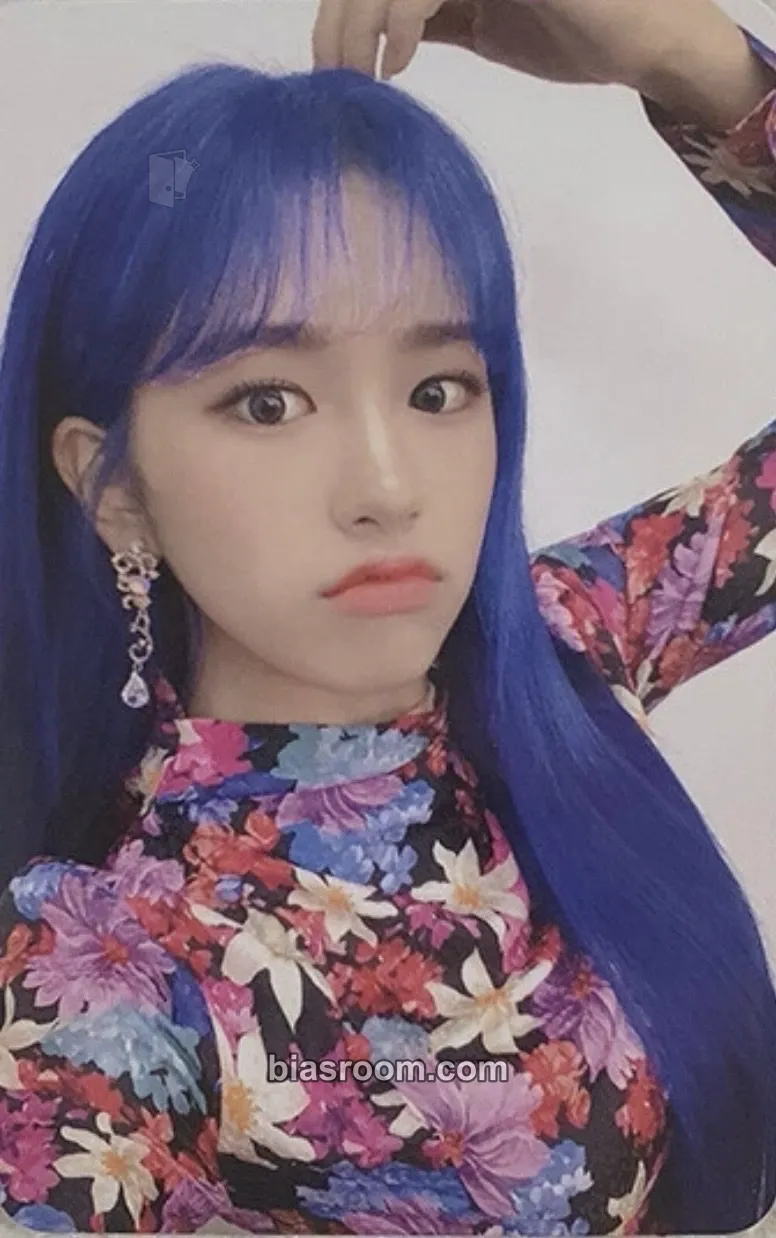 Yujin BLOOM*IZ Photocard - IZ*ONE - IZ*ONE K-pop photocard