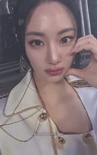 Nahyun Revival Photocard - PRIMROSE - PRIMROSE K-pop photocard