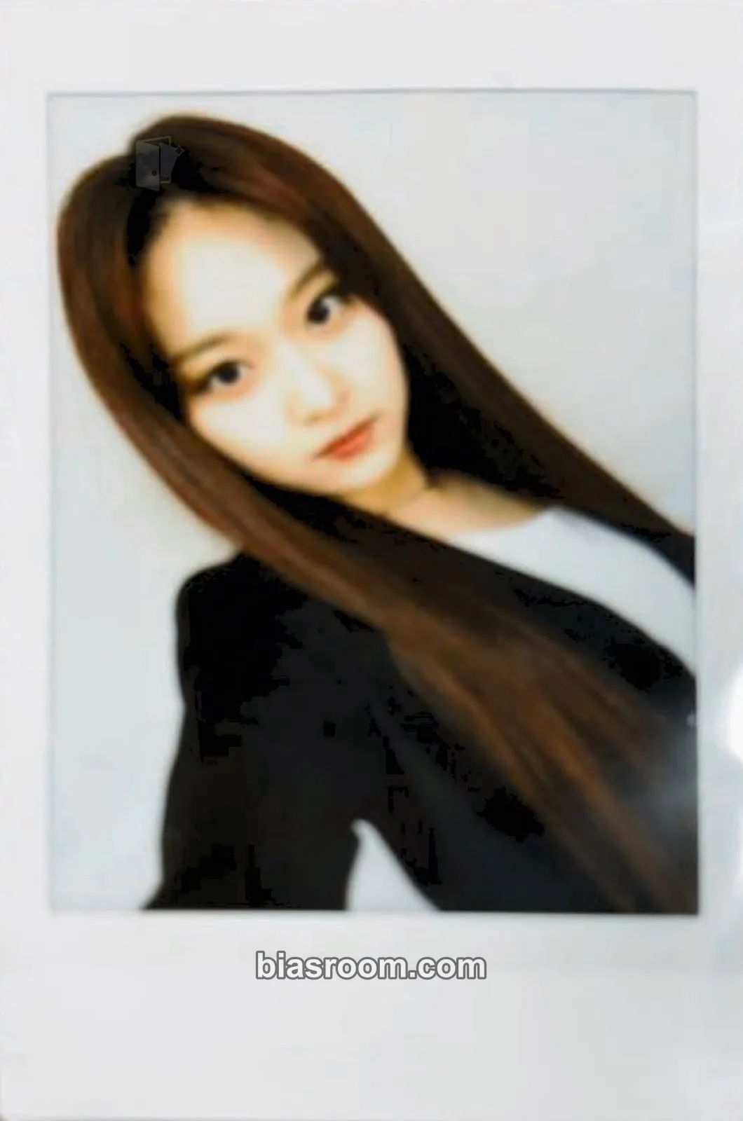 Ririka Love in Bloom Photocard - ILY:1 - ILY:1 K-pop photocard