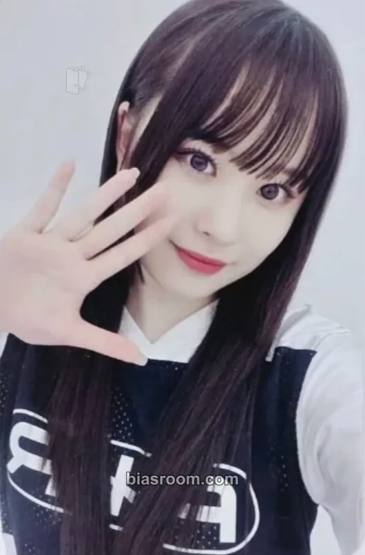 Yuina Hashtag# Photocard - Candy Shop - Candy Shop K-pop photocard