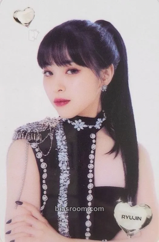 Ryujin ITZY The 1st World Tour 'Checkmate' Photocard - ITZY - ITZY K-pop photocard