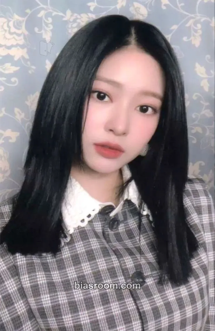 Minju One-reeler / Act IV Photocard - IZ*ONE - IZ*ONE K-pop photocard