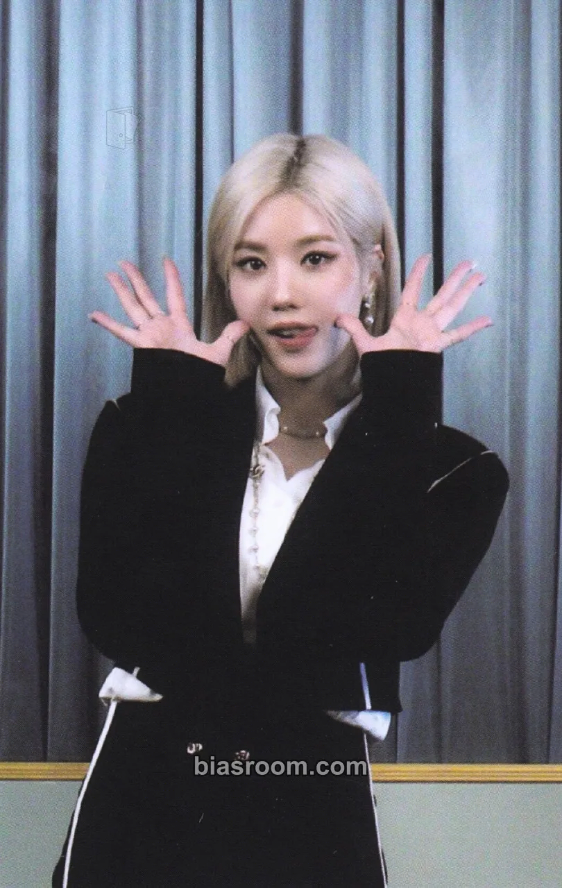 Kwon Eunbi One-reeler / Act IV Photocard - IZ*ONE - IZ*ONE K-pop photocard