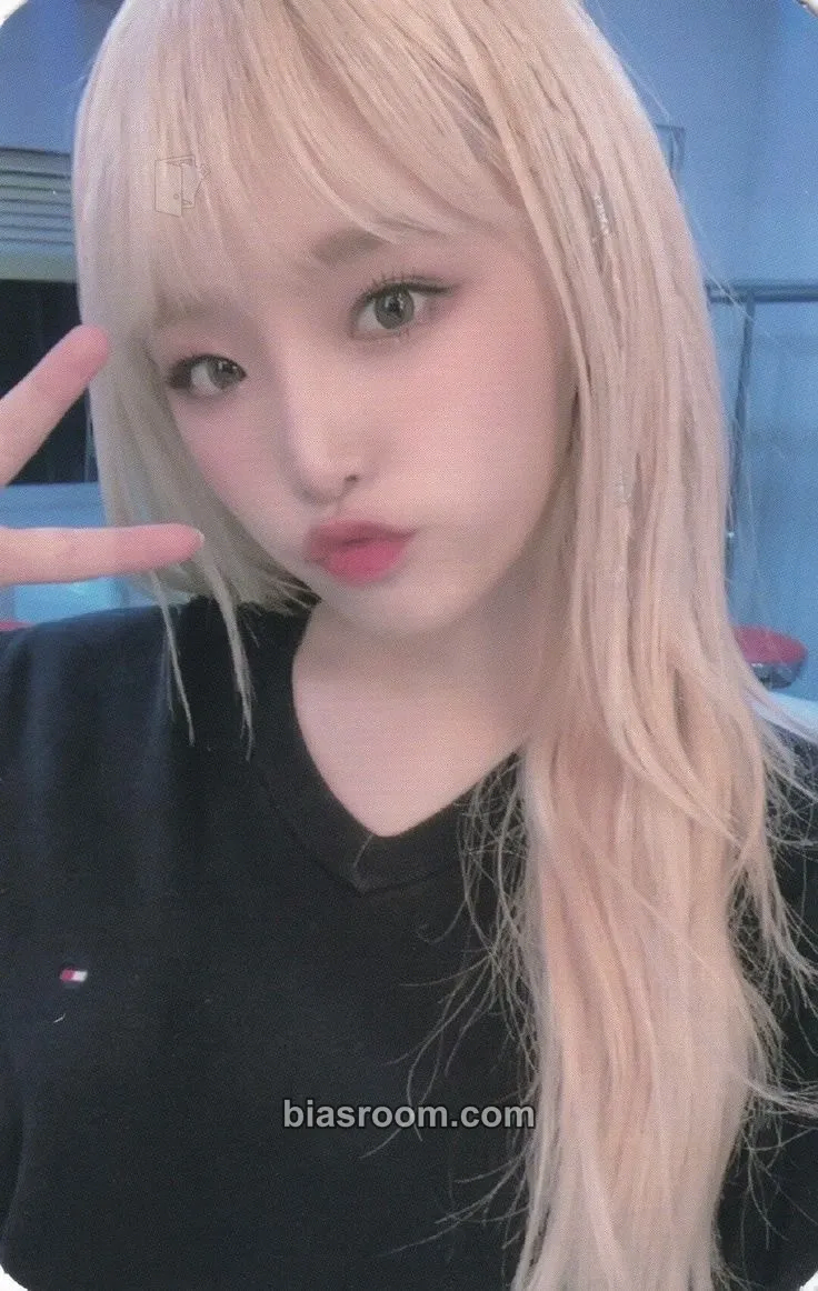 Yena Oneiric Diary Photocard - IZ*ONE - IZ*ONE K-pop photocard