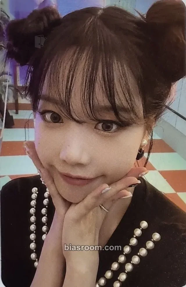 Jo Yuri - Jo Yuri - Op.22 Y-Waltz : in Major Album album photocard jewel case version