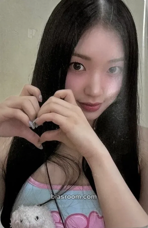 Sui Girls don’t cry Photocard - Candy Shop - Candy Shop K-pop photocard