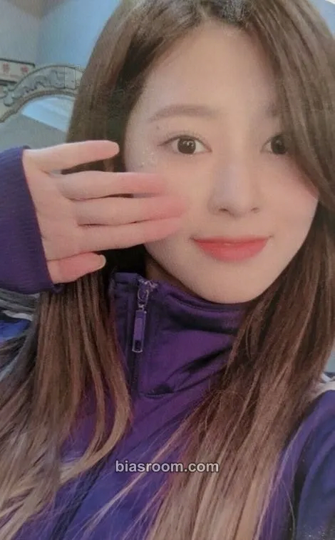 Minju Oneiric Diary Photocard - IZ*ONE - IZ*ONE K-pop photocard