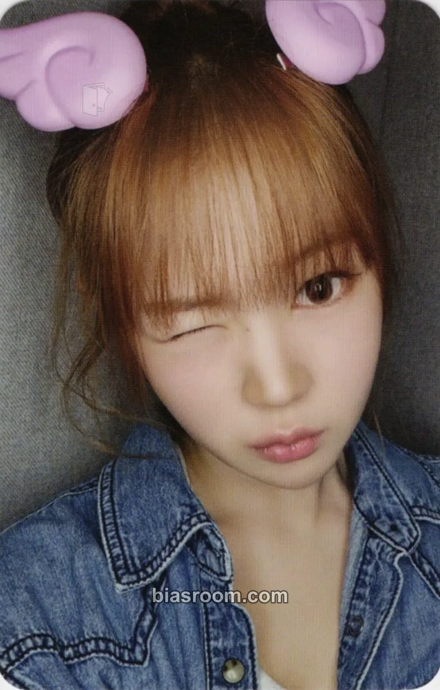 Ye-on STYLE Photocard - Hearts2Hearts - Hearts2Hearts K-pop photocard