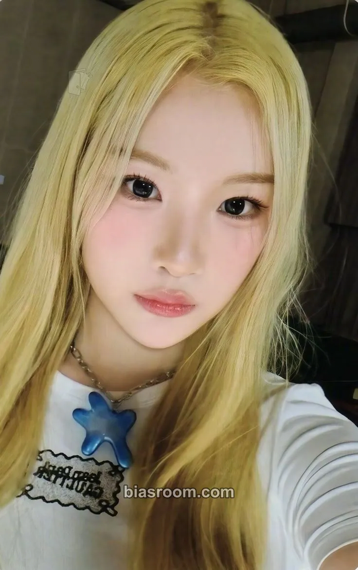 Juun STYLE Photocard - Hearts2Hearts - Hearts2Hearts K-pop photocard