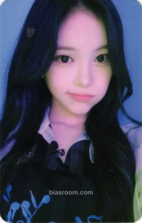 Ian STYLE Photocard - Hearts2Hearts - Hearts2Hearts K-pop photocard