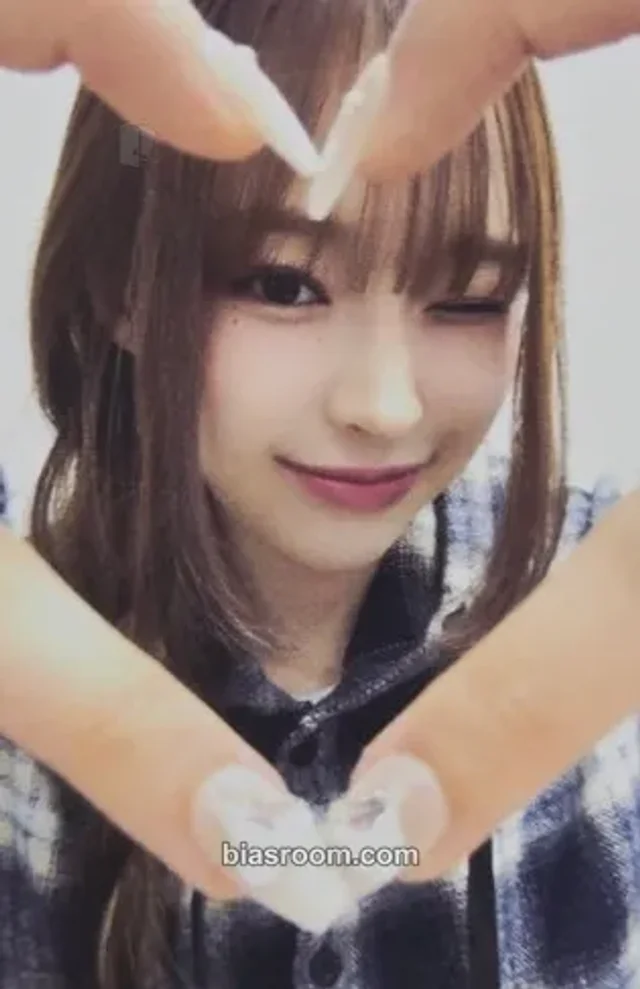 Hana iii Re:al iii K-pop photocard