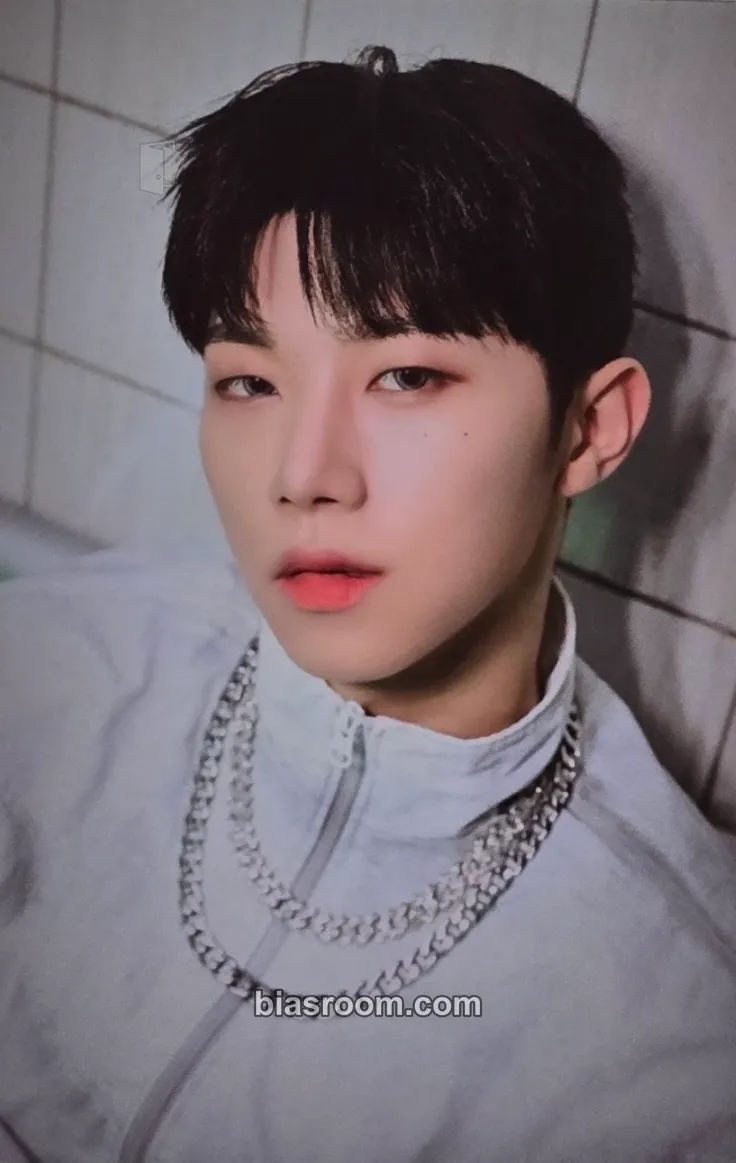 Hyunwoo HOUSE OF TRICKY : WRECKING THE HOUSE Photocard - xikers - xikers K-pop photocard