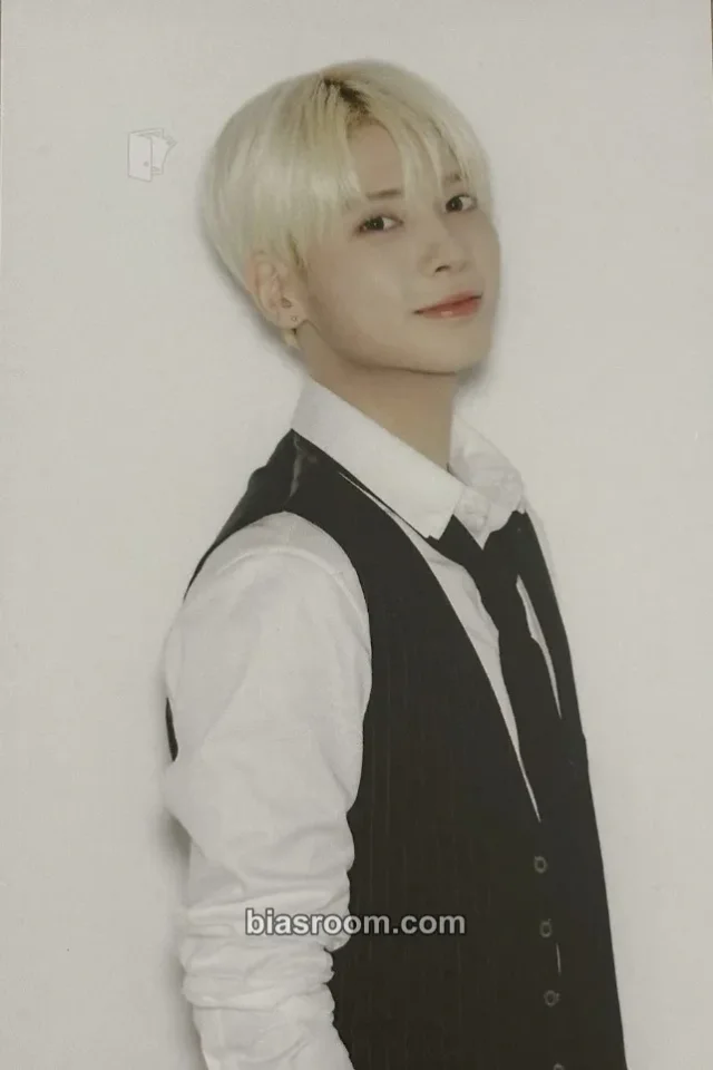 TOMORROW X TOGETHER - Taehyun - 2021 New Year's Eve Live Event postcard postcard set