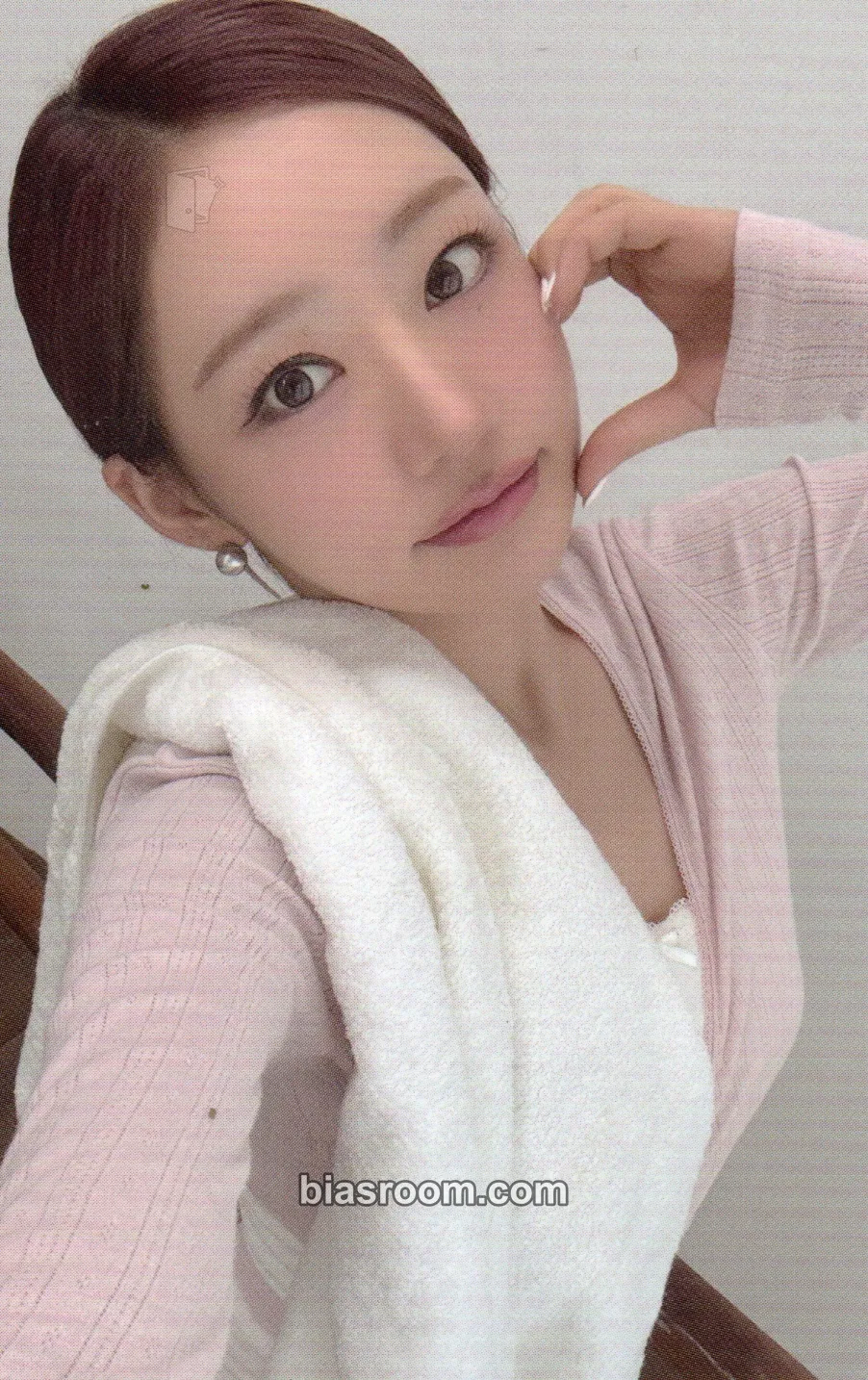 Julie KISS OF LIFE 2ND OFFICIAL FANCLUB KIT 2025 Photocard - KISS OF LIFE - KISS OF LIFE K-pop photocard