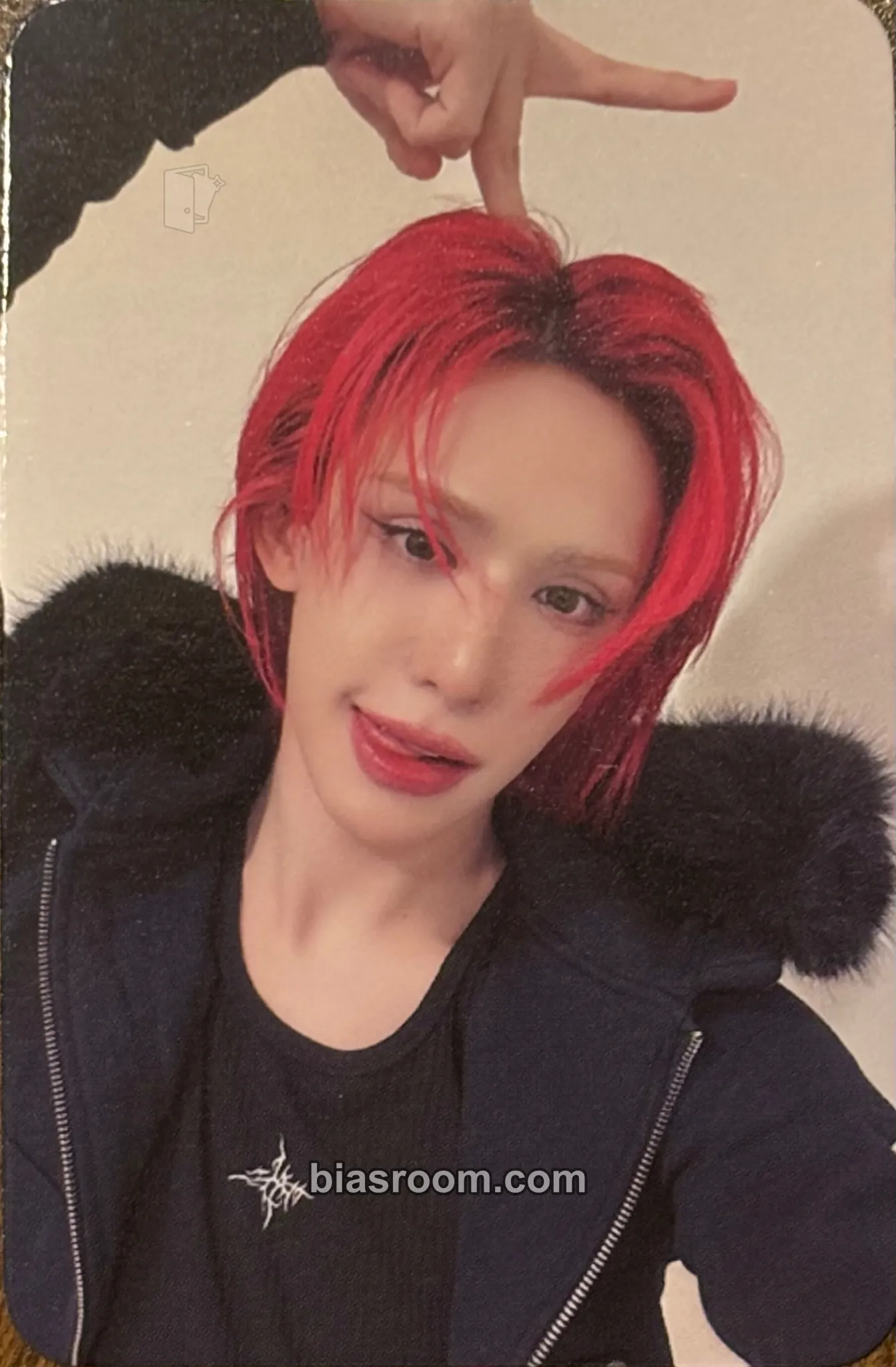 Wumuti UXLXVE Photocard - XLOV - XLOV K-pop photocard
