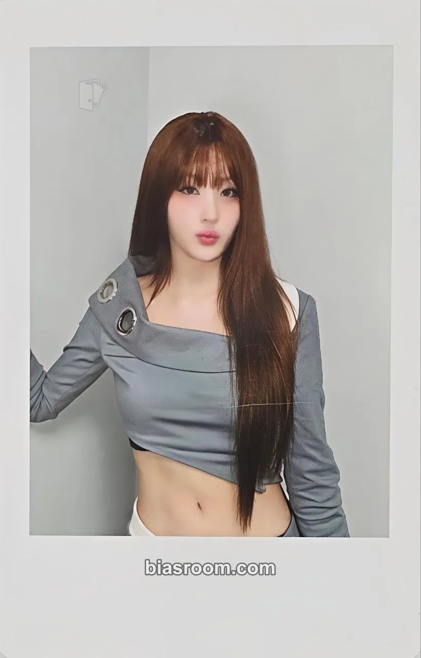 Belle 224 Photocard - KISS OF LIFE - KISS OF LIFE K-pop photocard