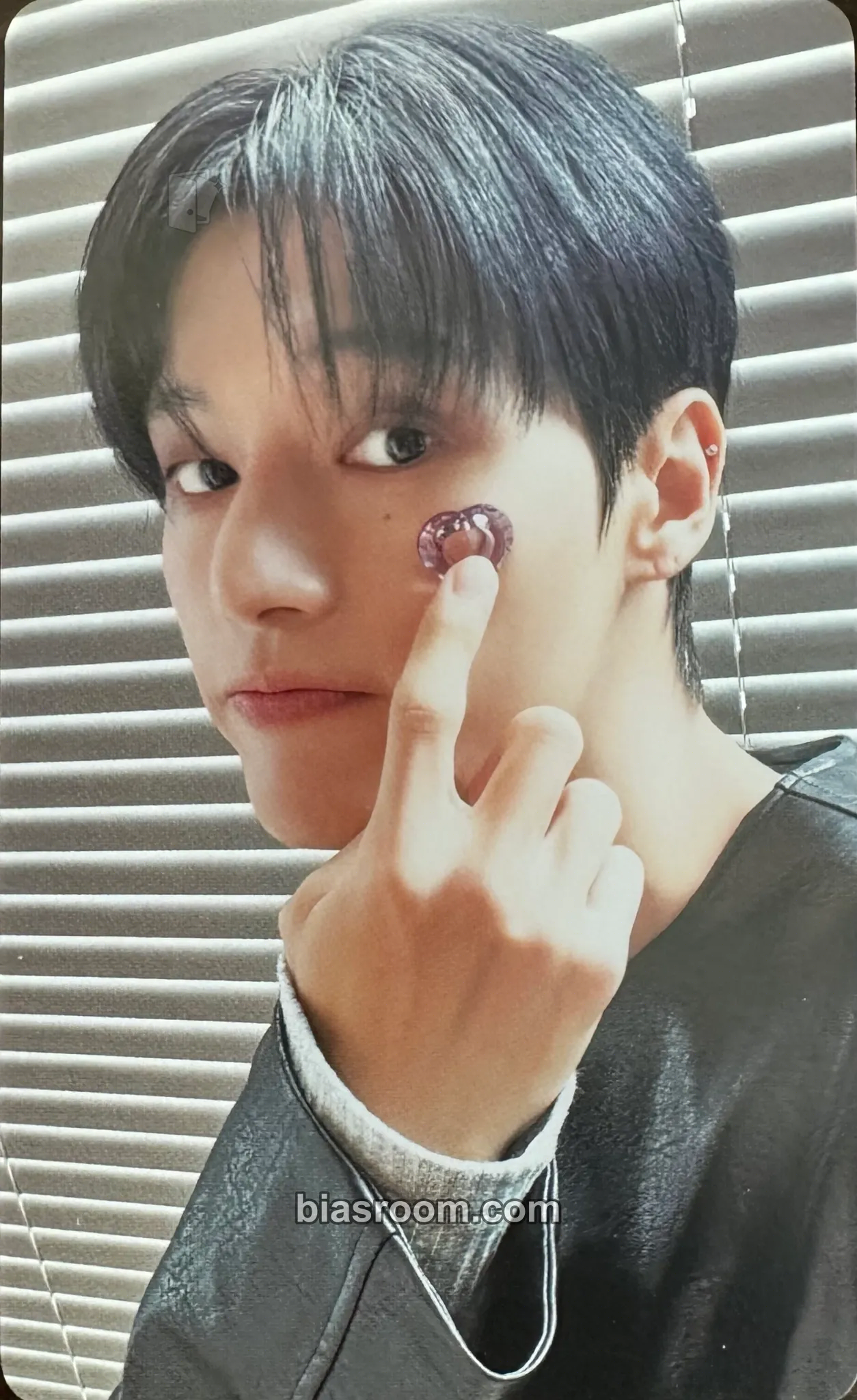 Wooyoung Towards The Light : Will to Power in Cinema Photocard - ATEEZ - ATEEZ K-pop photocard