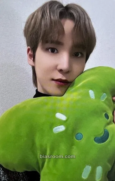 Yunho THE WORLD EP.FIN : WILL Photocard - ATEEZ - ATEEZ K-pop photocard