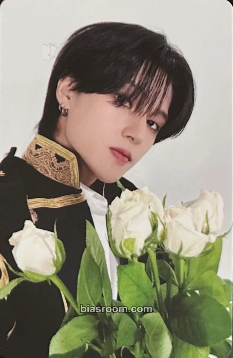 Wooyoung Destiny's Memories Exhibition Photocard - ATEEZ - ATEEZ K-pop photocard