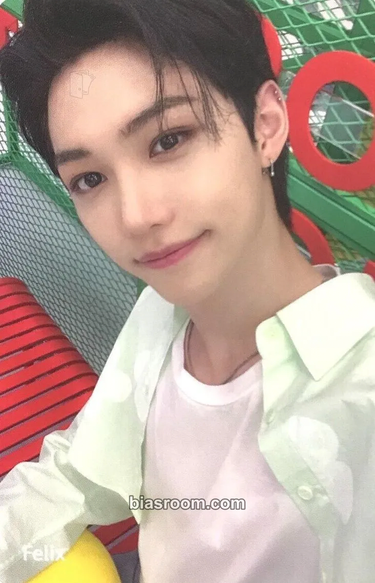 Felix SHINHAN CARD x Stray Kids Photocard - Stray Kids - Stray Kids K-pop photocard