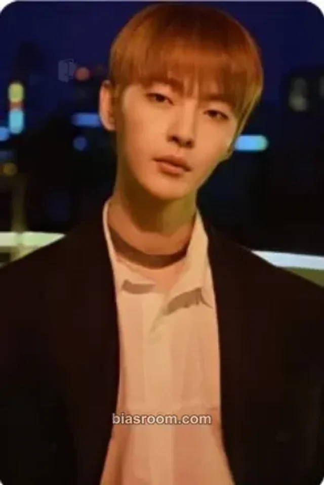 OnlyOneOf - KB - Produced by [], Pt. 1 Album album photocard white version bad image - replace