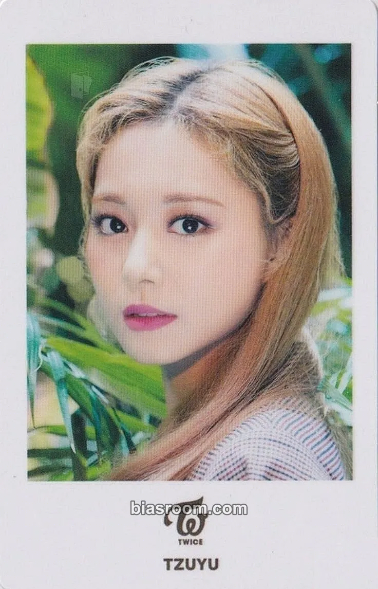 Tzuyu BETTER Photocard - TWICE - TWICE K-pop photocard