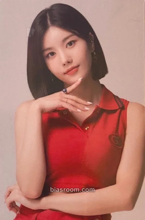 Kwon Eunbi Twelve Photocard - IZ*ONE - IZ*ONE K-pop photocard
