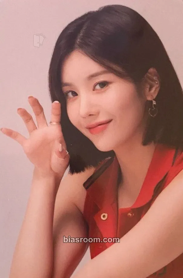 Kwon Eunbi Twelve Photocard - IZ*ONE - IZ*ONE K-pop photocard