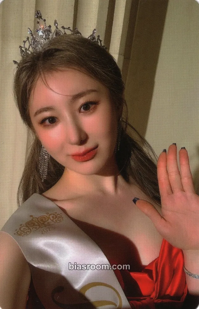 Lee Chaeyeon Over The Moon Photocard - Lee Chaeyeon K-pop photocard