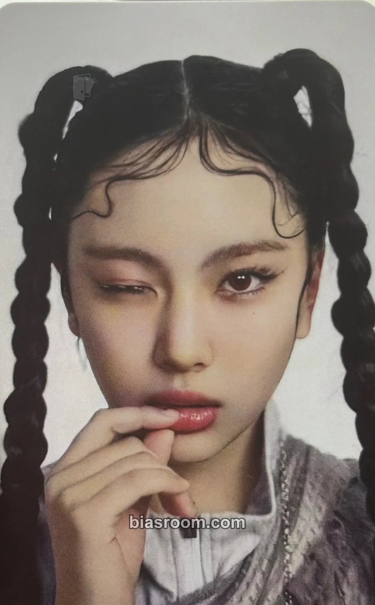 Hyein ComplexCon 2025 Photocard - NewJeans - NewJeans K-pop photocard