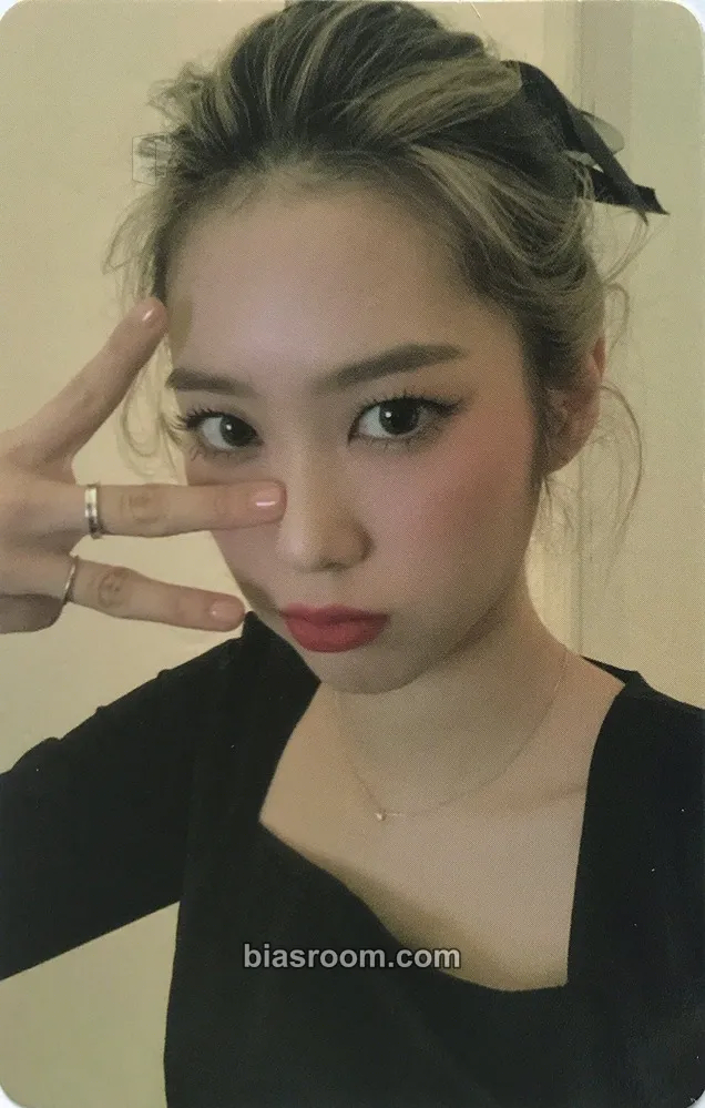 Jiho Real Love Photocard - OH MY GIRL - OH MY GIRL K-pop photocard