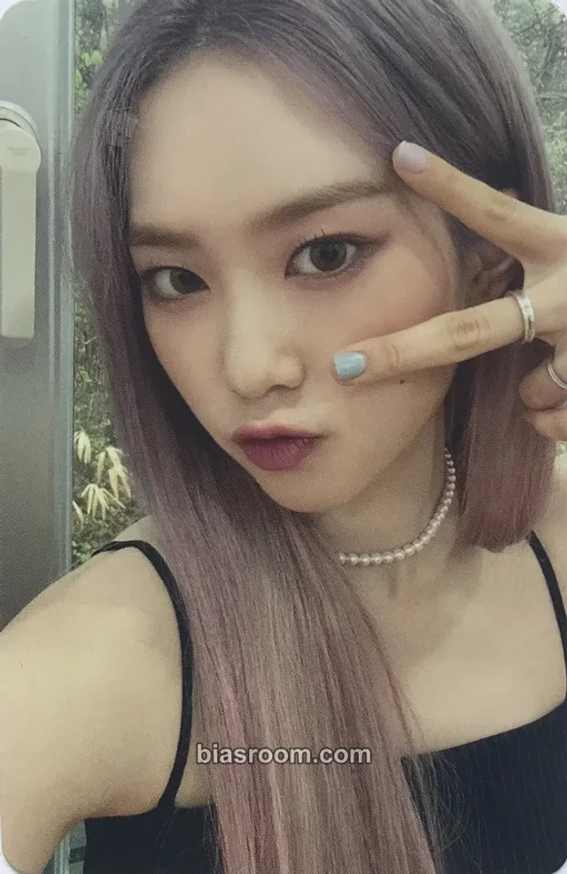 OH MY GIRL - Jiho - Dear OHMYGIRL Album dun dun bear version album photocard
