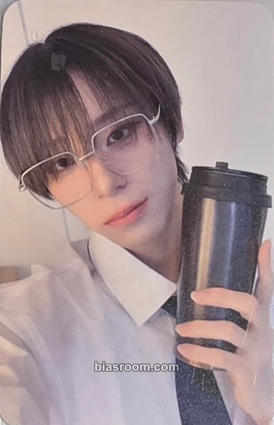 Haru UXLXVE Photocard - XLOV - XLOV K-pop photocard