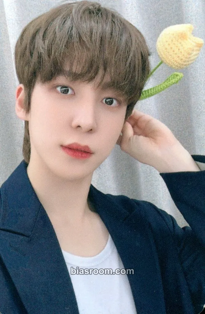 Yunho THE WORLD EP.FIN : WILL Photocard - ATEEZ - ATEEZ K-pop photocard