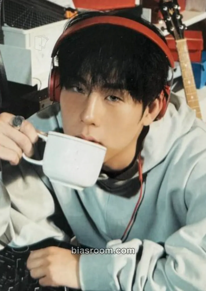 Joohoney 光 INSANITY Photocard - MONSTA X - MONSTA X K-pop photocard