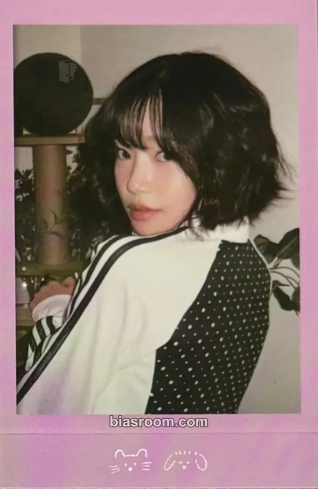 Jo Yuri - Jo Yuri - Episode 25 Album album photocard time version