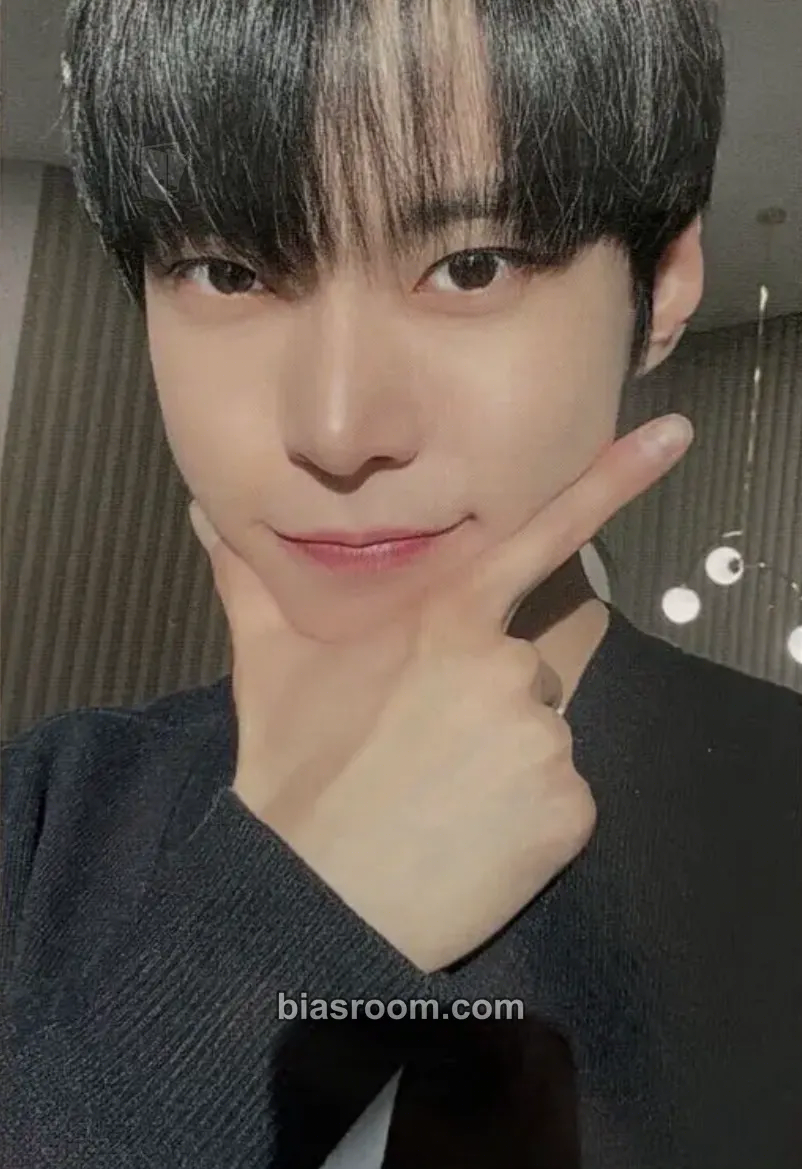 Doyoung SANRIO x NCT Photocard - NCT - NCT K-pop photocard