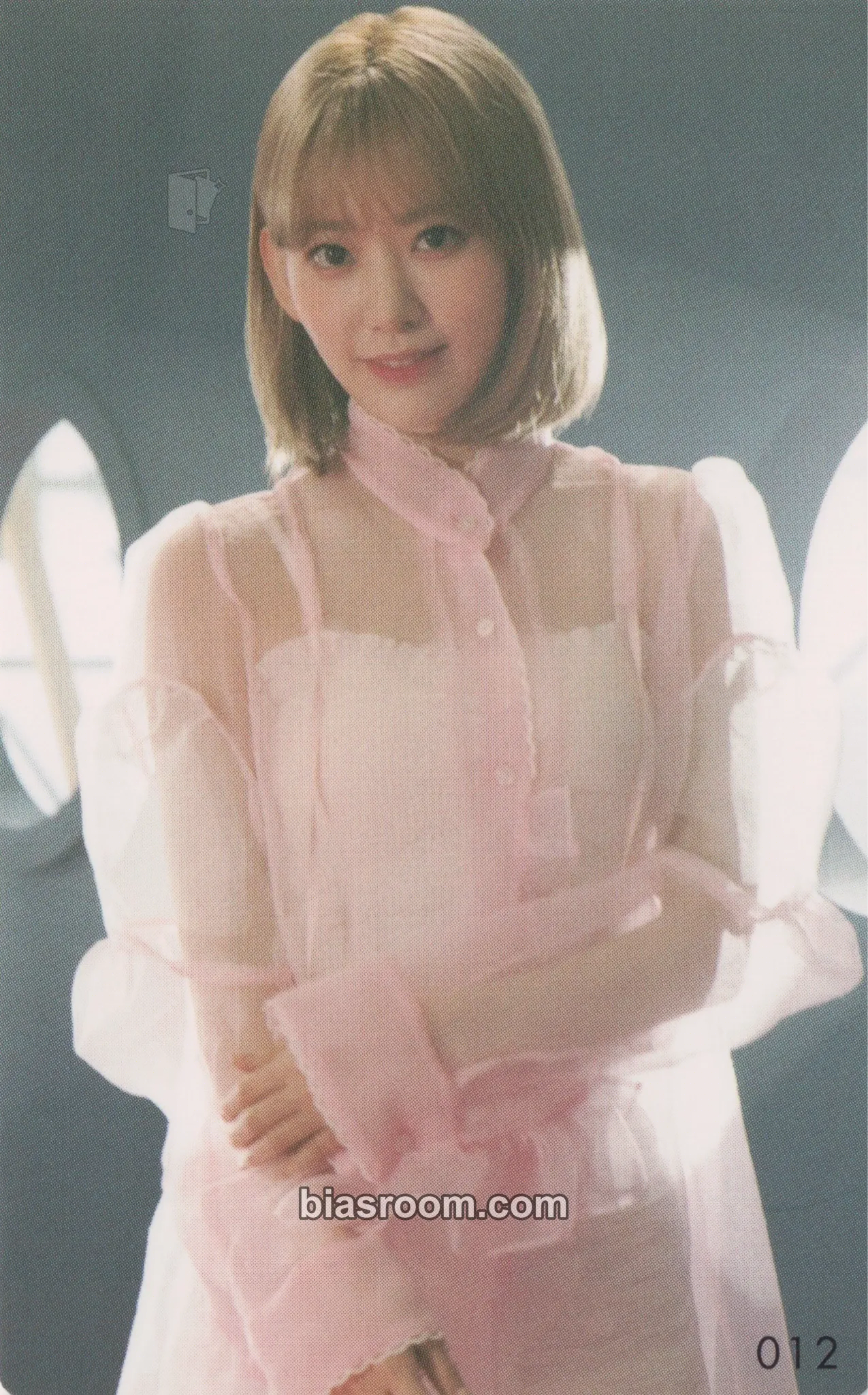 Sakura Buenos Aires Photocard - IZ*ONE - IZ*ONE K-pop photocard